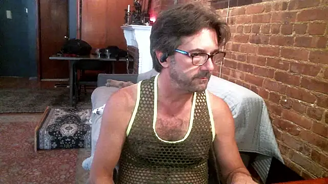 Johnny Bottoms online show from October 19, 2025, 5:24 pm