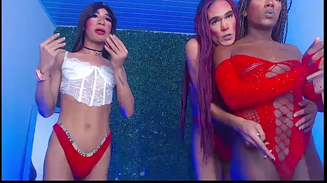 newgroupxxx online show from November 15, 2025, 8:22 am