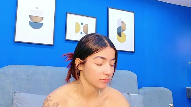 Snapshot of martina_roldam chatting on February 5, 2026, 9:30 pm martina roldam online show from February 5, 2026, 9:30 pm