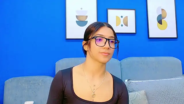 Snapshot of martina_roldam chatting on February 10, 2026, 9:30 pm martina roldam online show from February 10, 2026, 9:30 pm