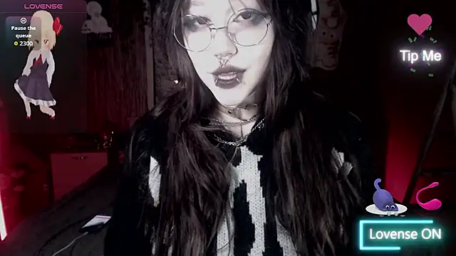 chloe crystall killer online show from October 18, 2025, 10:32 pm