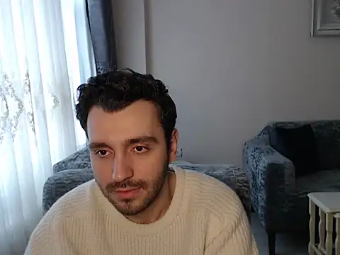 handsomeee04 online show from March 28, 2026, 2:05 pm