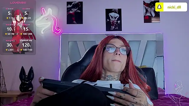 supradoll online show from September 17, 2025, 6:42 pm