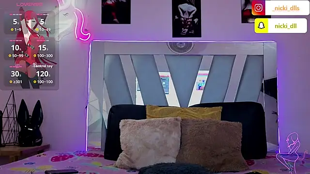 supradoll online show from September 28, 2025, 5:18 pm