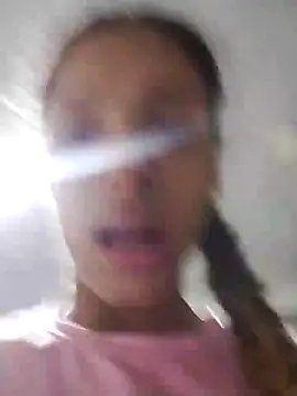 Snapshot of charlotes28 chatting on January 3, 2025, 3:49 am charlotes28 online show from January 3, 2025, 3:49 am