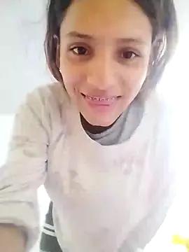 Snapshot of charlotes28 chatting on January 6, 2025, 2:03 pm charlotes28 online show from January 6, 2025, 2:03 pm