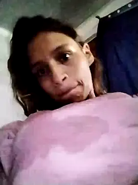 Snapshot of charlotes28 chatting on January 13, 2025, 8:37 pm charlotes28 online show from January 13, 2025, 8:37 pm