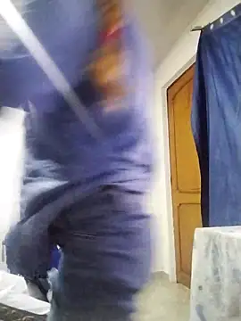 Snapshot of charlotes28 chatting on February 26, 2025, 1:32 am charlotes28 online show from February 26, 2025, 1:32 am