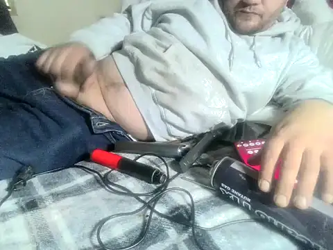 Snapshot of party51502 chatting on December 22, 2024, 8:14 pm party51502 online show from December 22, 2024, 8:14 pm