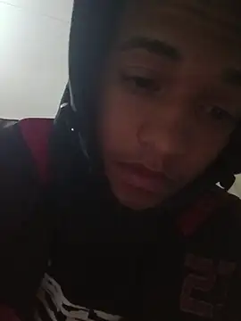 Snapshot of TheRiseOfDick chatting on May 1, 2026, 9:19 pm TheRiseOfDick online show from May 1, 2026, 9:19 pm