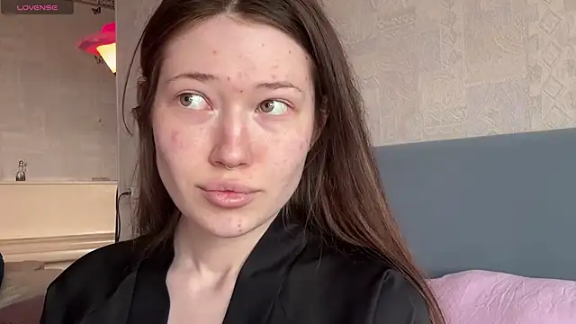Snapshot of eva_varnerr chatting on April 13, 2026, 10:21 am eva varnerr online show from April 13, 2026, 10:21 am