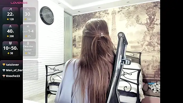 One of the girls online show from April 15, 2026, 7:58 pm