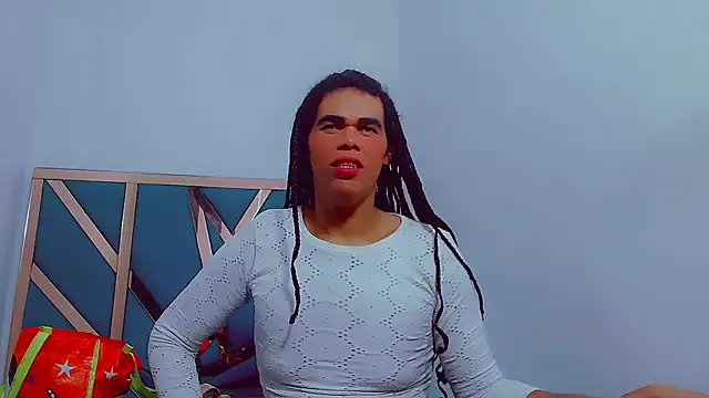 fox naughty violet online show from November 14, 2025, 7:01 pm