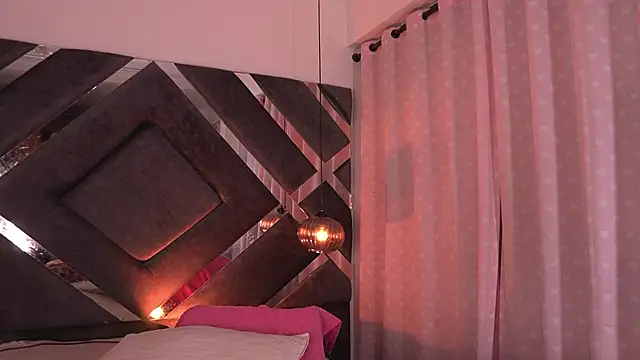 sam lewins online show from October 6, 2025, 7:22 pm