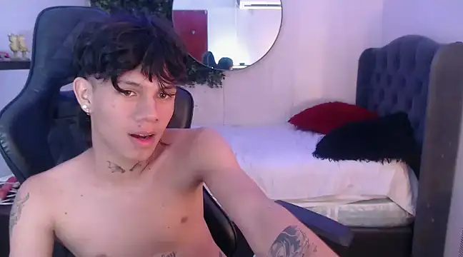 andy dan18 online show from February 24, 2025, 4:04 pm