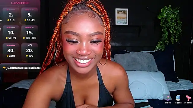 nikkystorm1  online show from October 1, 2025, 2:34 pm