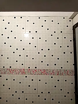 GysellHanson online show from April 21, 2026, 9:48 am