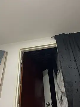 El Titan1998 online show from February 21, 2025, 10:39 am