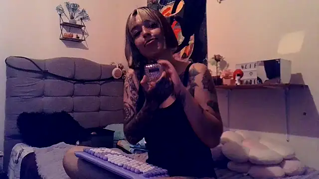 BlueStoneX online show from April 20, 2026, 10:51 am