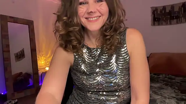 leahsparkles online show from October 26, 2025, 12:27 am