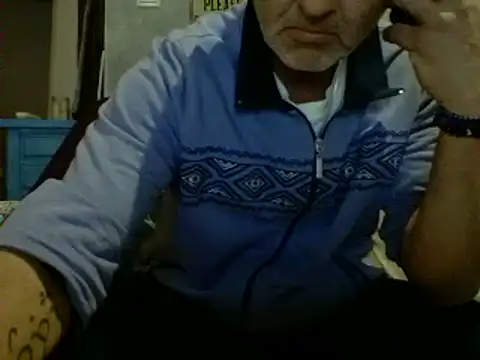 kevincumporn online show from February 20, 2025, 6:35 pm