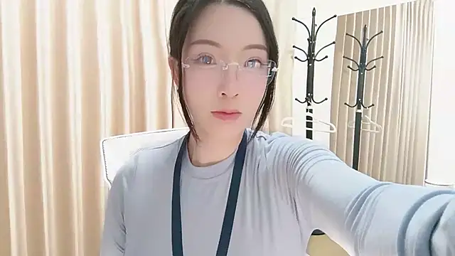 Lucky-kaka999 online show from December 23, 2025, 1:47 am