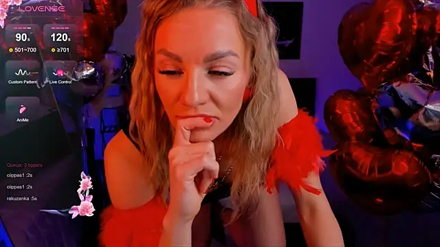 Oliva Candy online show from February 14, 2025, 9:53 pm