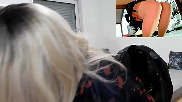 DYasmin69 online show from February 12, 2025, 10:04 pm