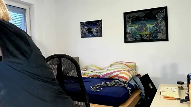 DYasmin69 online show from March 8, 2025, 3:45 pm