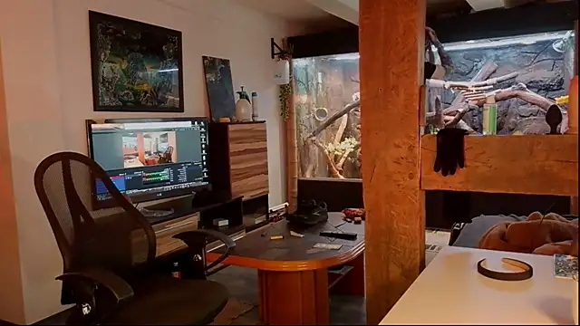 DYasmin69 online show from October 26, 2025, 12:00 pm