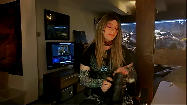 DYasmin69 online show from November 15, 2025, 6:59 pm