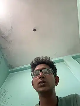 Cocaineandweed45 online show from November 11, 2025, 6:13 am