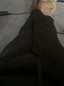 Cocaineandweed45 online show from November 17, 2025, 11:16 am