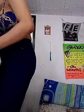 Snapshot of BlakeandRouse chatting on February 1, 2025, 8:58 pm BlakeandRouse online show from February 1, 2025, 8:58 pm