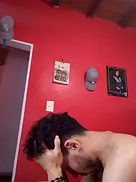 Snapshot of BlakeandRouse chatting on March 9, 2025, 9:36 pm BlakeandRouse online show from March 9, 2025, 9:36 pm