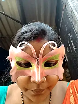 Snapshot of sweet_suman chatting on November 17, 2025, 4:18 am sweet suman online show from November 17, 2025, 4:18 am