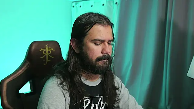  aragorn   online show from December 5, 2025, 6:11 am