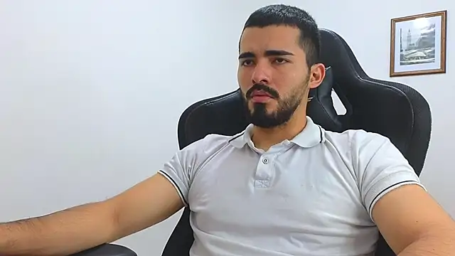 Massimoo 07 online show from March 20, 2025, 7:35 pm