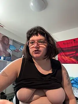 Snapshot of _dwhorekin_ chatting on September 14, 2025, 8:35 am dwhorekin online show from September 14, 2025, 8:35 am