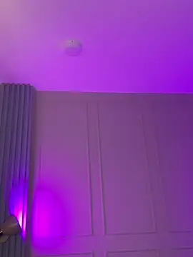 Abbydreams  online show from March 15, 2025, 2:24 am