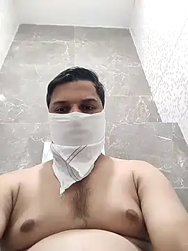 hot punekar online show from December 31, 2024, 6:48 am