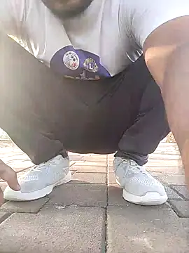 hot punekar online show from February 17, 2025, 2:53 am