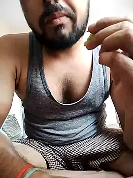 hot punekar online show from March 23, 2025, 5:21 am