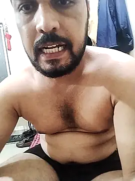 hot punekar online show from October 28, 2025, 5:04 pm