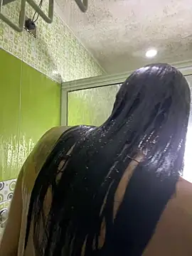 Snapshot of Ebonyxprincess_ chatting on May 6, 2026, 8:25 pm Ebonyxprincess online show from May 6, 2026, 8:25 pm