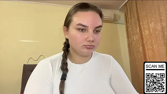 Dreamyblushfairy online show from October 14, 2025, 7:31 am