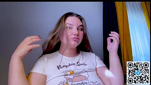 Snapshot of Dreamyblushfairy chatting on May 23, 2026, 2:32 pm Dreamyblushfairy online show from May 23, 2026, 2:32 pm