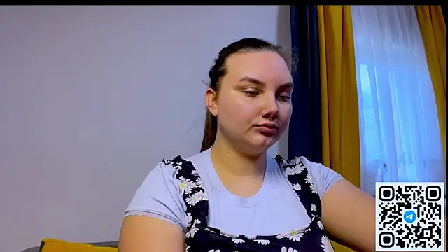 Snapshot of Dreamyblushfairy chatting on May 31, 2026, 4:47 pm Dreamyblushfairy online show from May 31, 2026, 4:47 pm