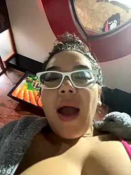 StarSex22 online show from November 2, 2025, 7:00 am