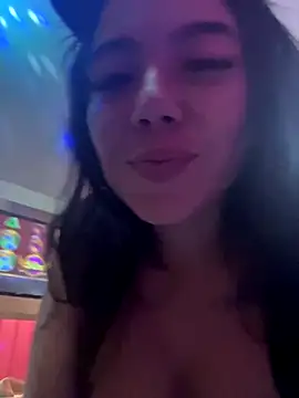 StarSex22 online show from November 27, 2025, 6:04 am